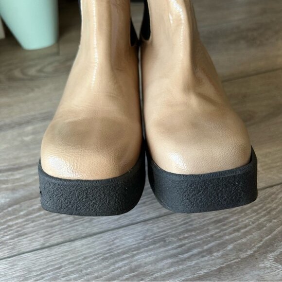 INTENTIONALLY BLANK  Bossy Leather Chunky Platform Chelsea Boots - Picture 6 of 16